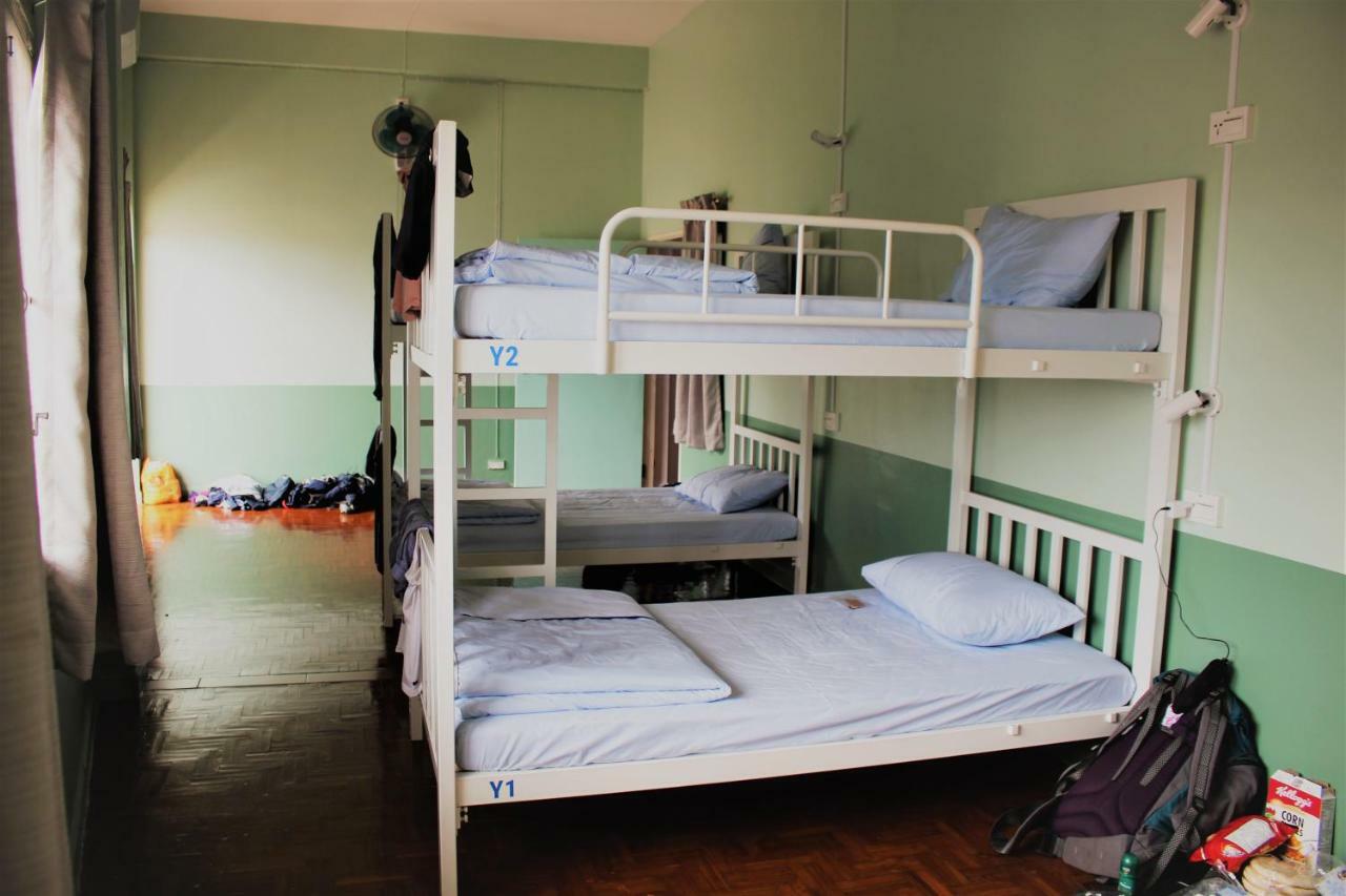 Sook Hostel (Adults Only) Chiang Mai Exteriör bild